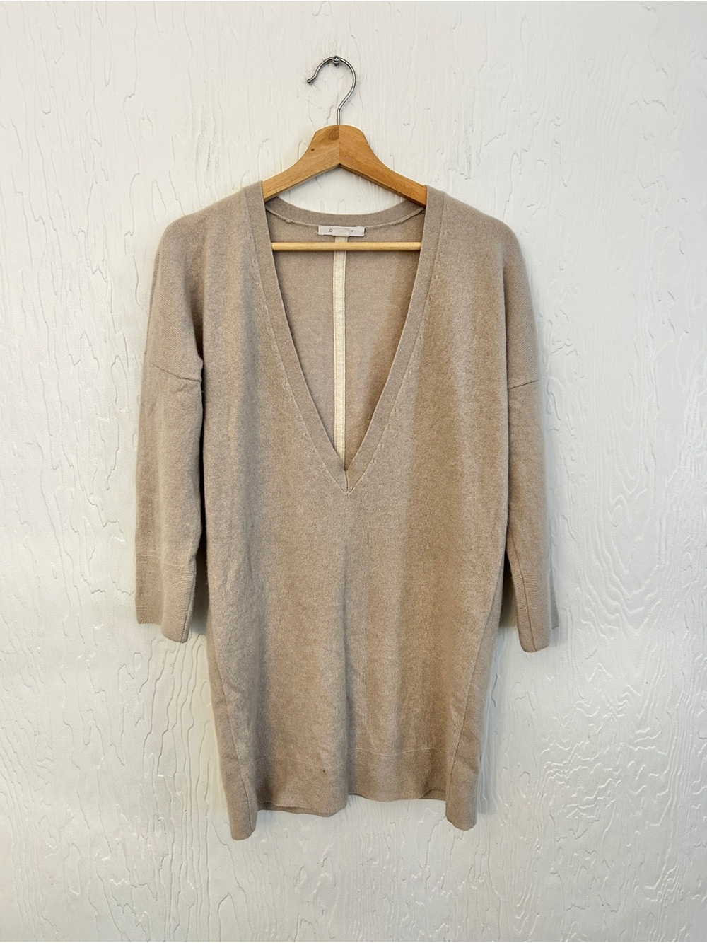 DUFFY 100% Cashmere V-Neck Tunic Sweater Beige Small Neutral Contemporary Modern